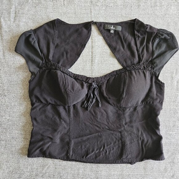 Chic Black Women's Top - Picture 14 of 14